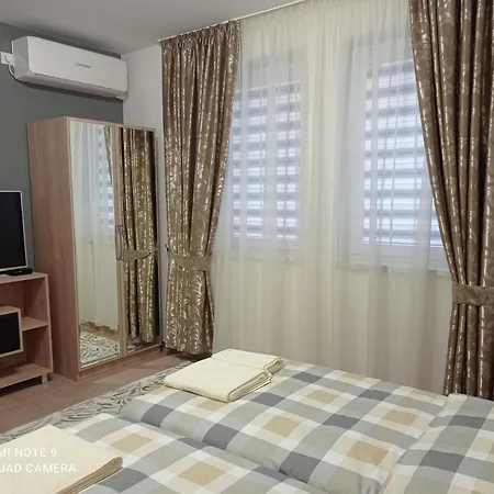 Apartment Happy 7 *